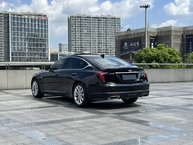 Cadillac CT5 — Фото автомобиля 15