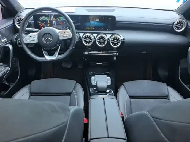 Mercedes-Benz A-Class — Фото автомобиля 9