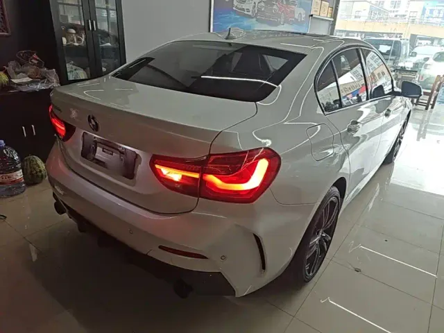 BMW 1 Series — Фото автомобиля 6