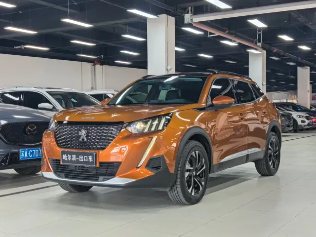 Фотография автомобиля — Peugeot 2008
