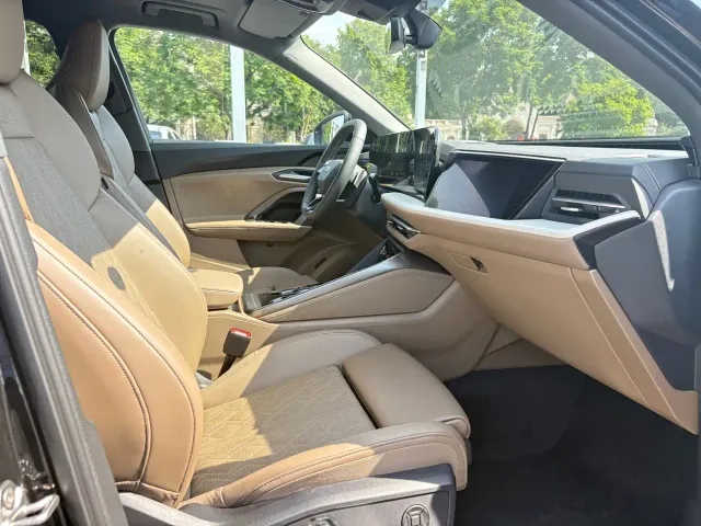 Audi Q5L — Фото автомобиля 9