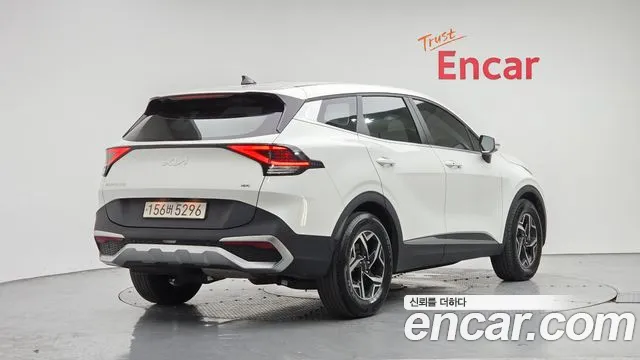 Kia Sportage Sportage 5-е поколение Дизель 2.0 4WD — Фото автомобиля 2