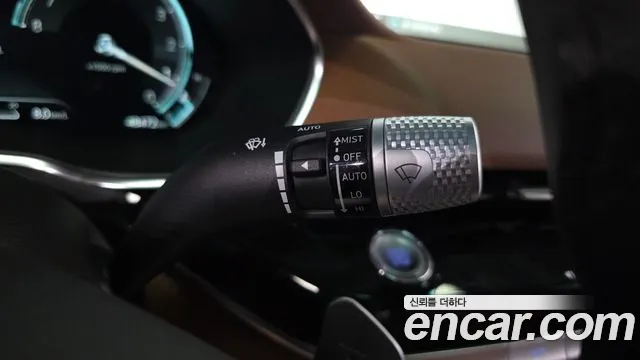 Genesis G80 Бензин 2.5 турбо 2WD — Фото автомобиля 27
