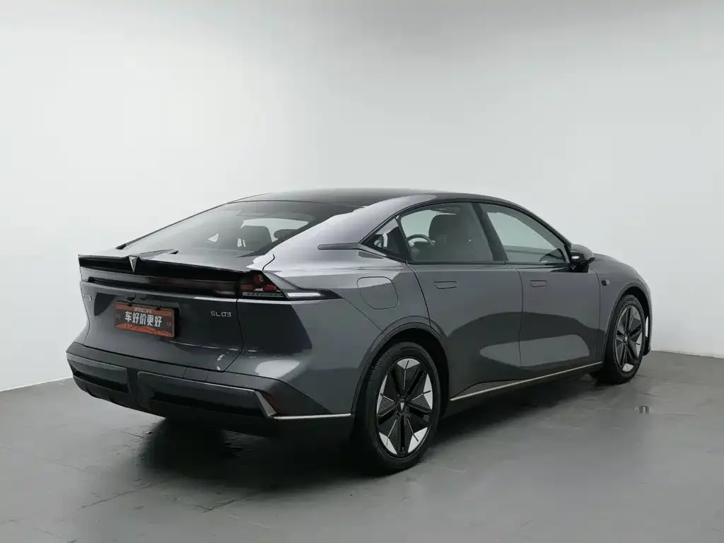 Deepal Deepal SL03 2022 1.5L 1200 Range Extender Version — Фото автомобиля 2