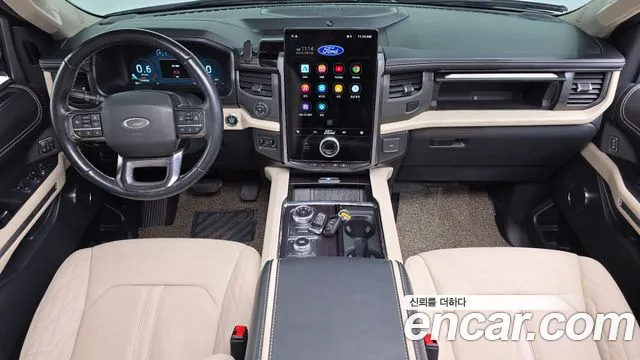 Ford Expedition — Фото автомобиля 10