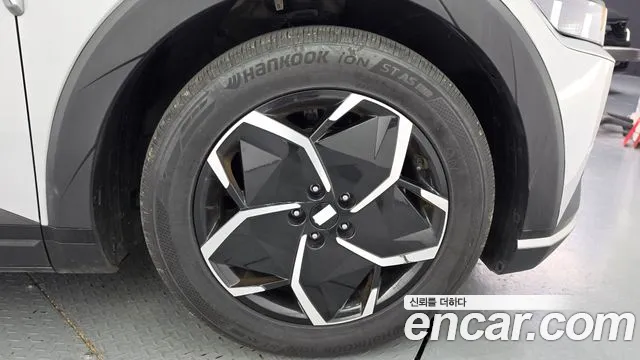 Hyundai Ioniq 5 — Фото автомобиля 6