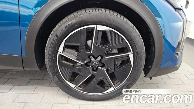 Peugeot 408 — Фото автомобиля 6