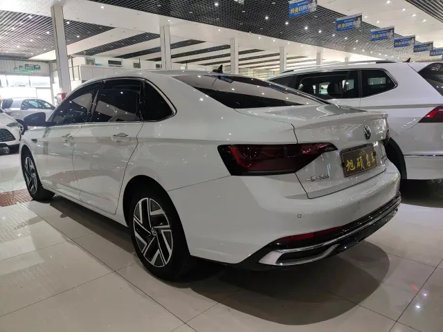 Volkswagen Sagitar — Фото автомобиля 5