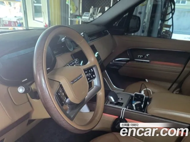 Land Rover Range Rover — Фото автомобиля 14