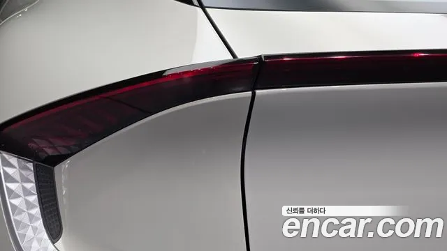 Kia EV6 — Фото автомобиля 23