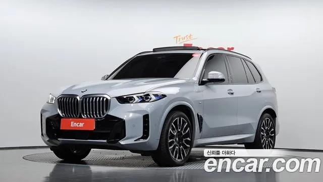 Фотография автомобиля — BMW X5 G05