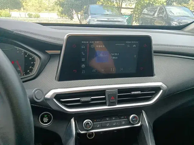 Maxus G50 — Фото автомобиля 12