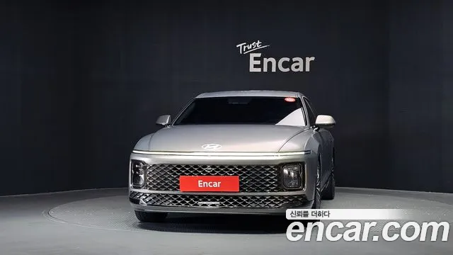 Hyundai Grandeur GN7 — Фото автомобиля 3