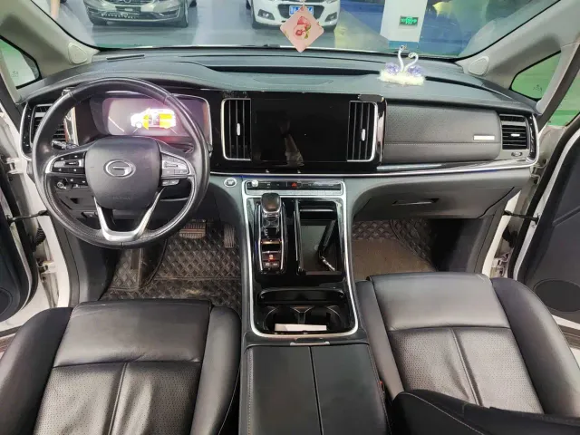 GAC Trumpchi M8 — Фото автомобиля 7