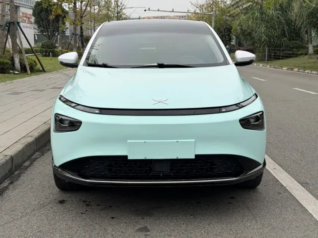Xpeng G3 — Фото автомобиля 2