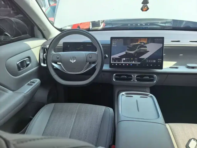 Leapmotor Leapmotor B10 2025 510 Joy Edition — Фото автомобиля 14