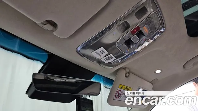Genesis GV70 2.5T Бензин 2WD — Фото автомобиля 28