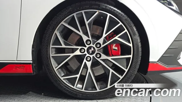 Hyundai Avante CN7 — Фото автомобиля 6