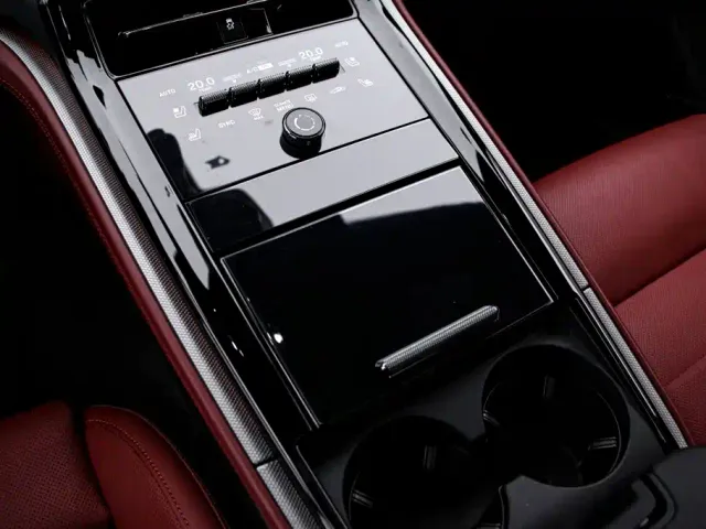 Porsche Panamera — Фото автомобиля 10