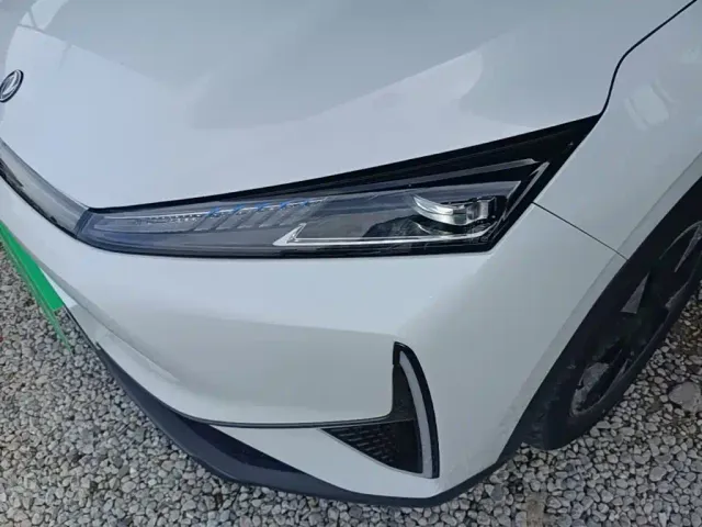Dongfeng Fengshen L7 — Фото автомобиля 23