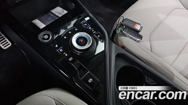 Kia Niro The All New Niro Signature — Фото автомобиля 9