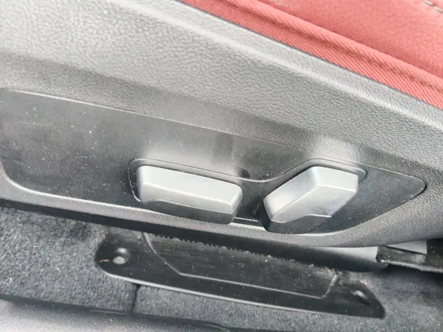 BMW 3 Series — Фото автомобиля 12