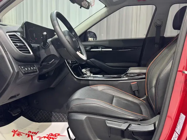Kia Seltos — Фото автомобиля 9
