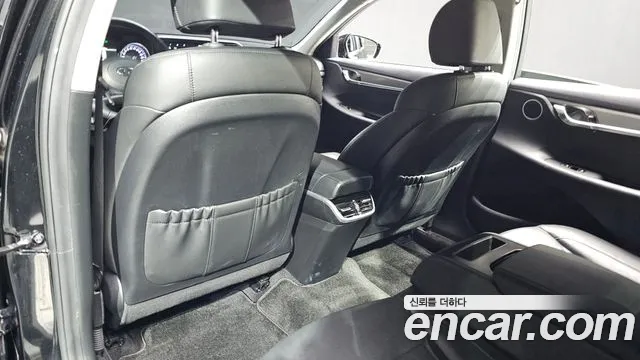 Hyundai Grandeur (New) Hybrid — Фото автомобиля 30