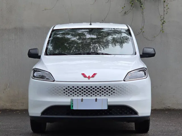 Wuling Hongguang — Фото автомобиля 2