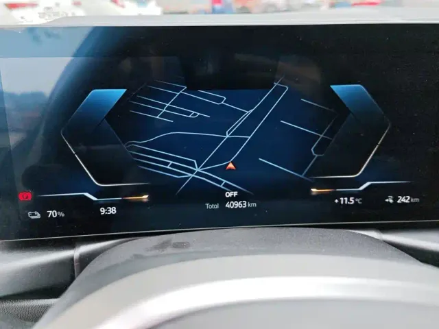 BMW i3 — Фото автомобиля 14