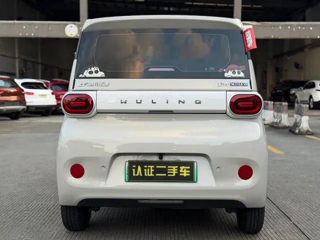 Wuling Hongguang Mini EV — Фото автомобиля 17