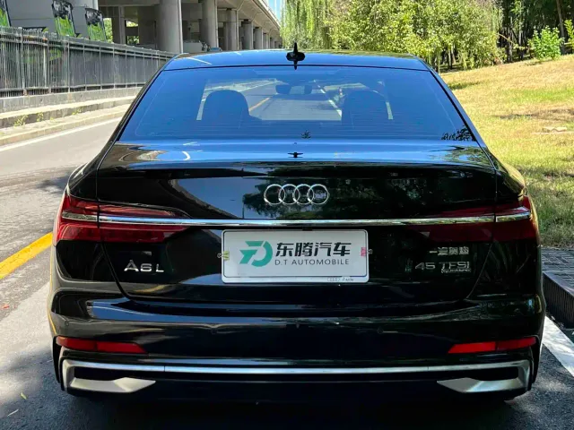Audi A6L — Фото автомобиля 5