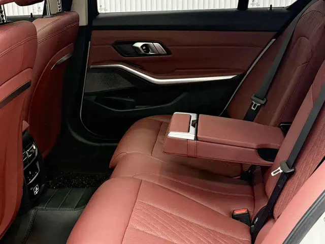 BMW 3 Series — Фото автомобиля 9