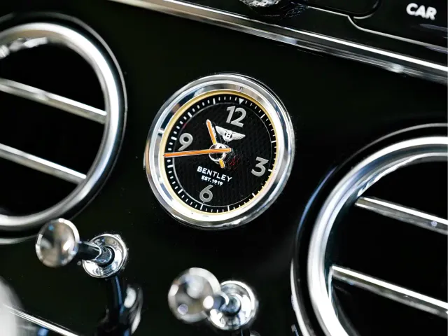 Bentley Continental — Фото автомобиля 13