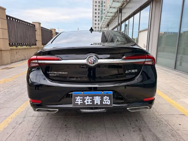 Buick LaCrosse — Фото автомобиля 13