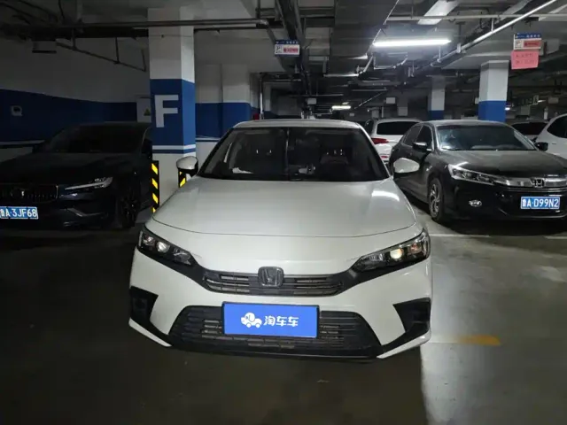 Honda Civic — Фото автомобиля 2
