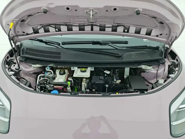 GAC Aion UT — Фото автомобиля 22