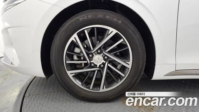 Hyundai Grandeur Новый Grandeur IG — Фото автомобиля 5