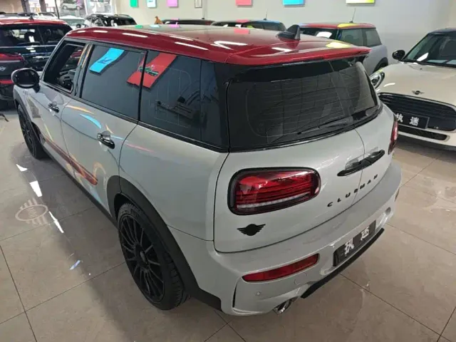 MINI JCW CLUBMAN — Фото автомобиля 4