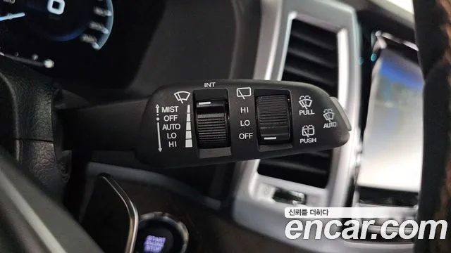 KG_Mobility_Ssangyong Rexton All Rexton Дизель 2.2 4WD — Фото автомобиля 17