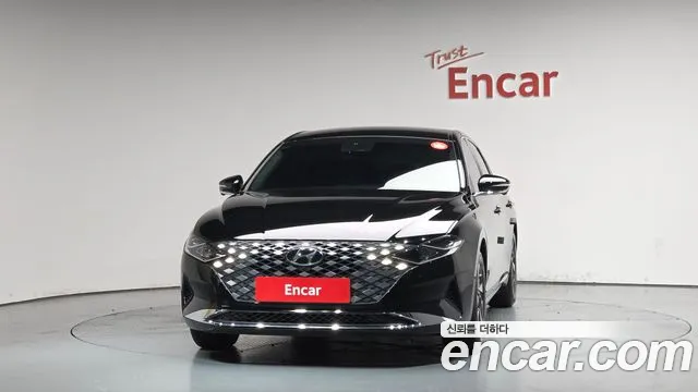 Hyundai Grandeur Exclusive — Фото автомобиля 2