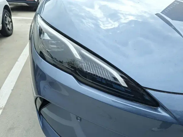BYD Seal 05 DM-i — Фото автомобиля 10