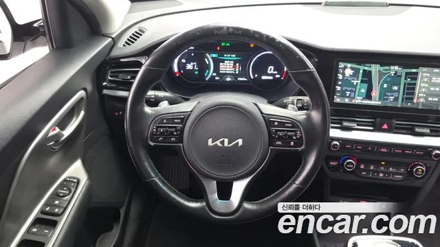 Kia Niro Niro Plus Earth — Фото автомобиля 13