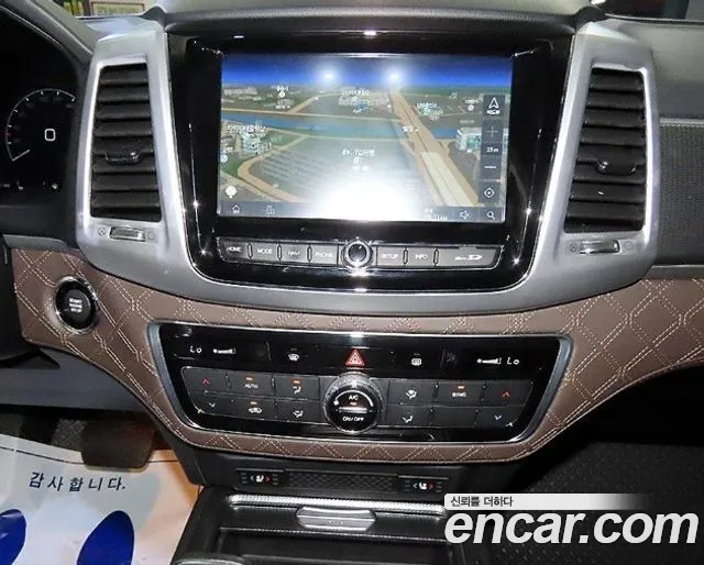 KG_Mobility_Ssangyong Rexton All Rexton Дизель 2.2 4WD — Фото автомобиля 15