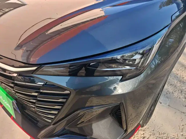 Changan X5 Plus — Фото автомобиля 23