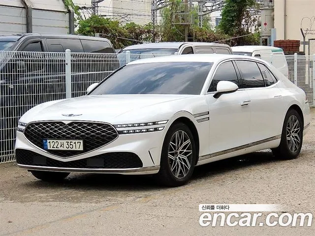 Фотография автомобиля — Genesis G90 RS4