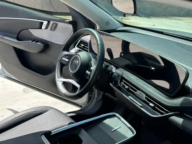 Buick LaCrosse — Фото автомобиля 14