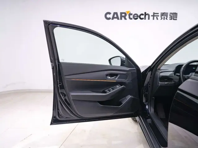 Honda Accord — Фото автомобиля 11