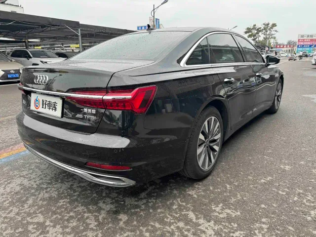 Audi Audi A6L 2023 45 TFSI Premium Selection Elegance — Фото автомобиля 6