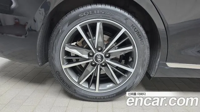 Hyundai Grandeur — Фото автомобиля 5